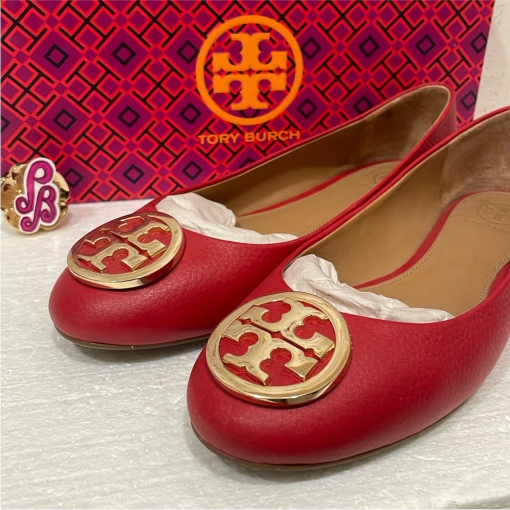 Tory Burch✨Benton 2 Ballet Flat
Tumbled Leather size 6.5